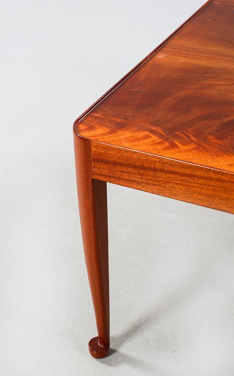 JOSEF FRANK, a "Diplomat" coffee table for Svenskt Tenn.