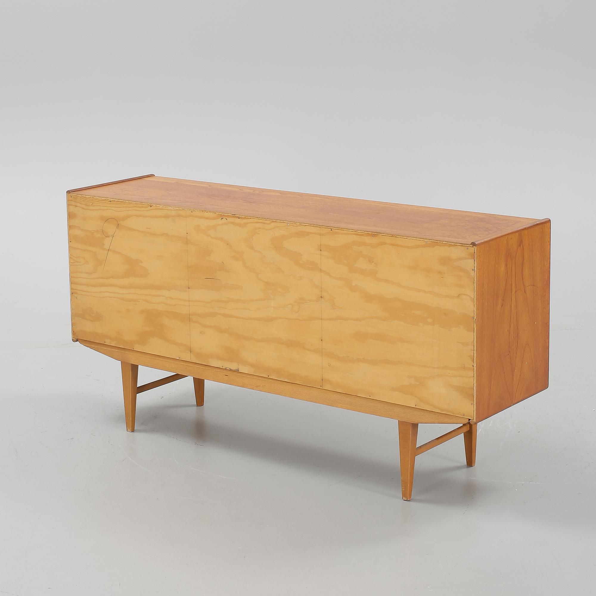 SIDEBOARD, 1960-tal.