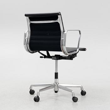 Charles & Ray Eames, a black leather 'EA 117' office chair, Vitra.