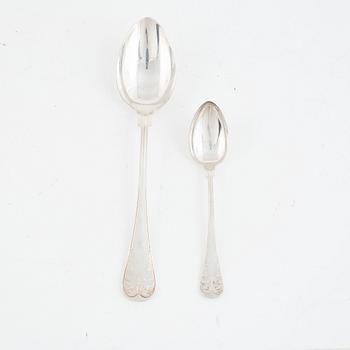 A 51-piece silver flat wear set, "Gammal Fransk", GAB, Sweden, 1993-2000.