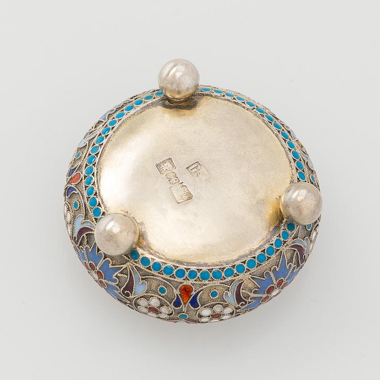 A silver parcel-gilt, cloisonné enamel salt cellar, 1890s.