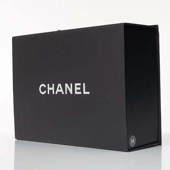 Chanel, a 'Boy Old Medium' bag, 2015.