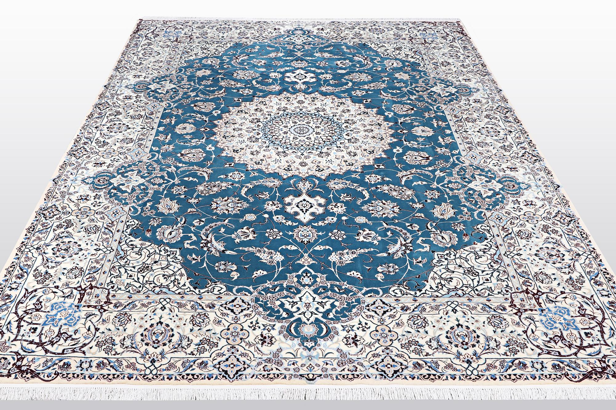 A carpet, Nain, part silk, 6 Laa, ca 312 x 208 cm.