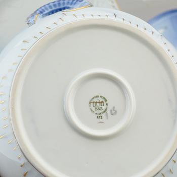 A 'Måsen' service, Bing & Grøndahl (52 pc).