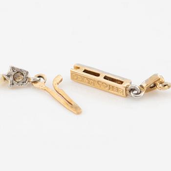 Collier, möjligen orientaliska pärlor, lås i guld med diamanter.