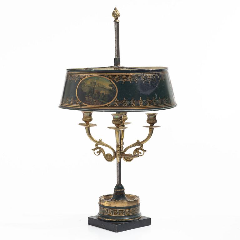 Bordslampa, sk bouillottelampa, 1800-tal.