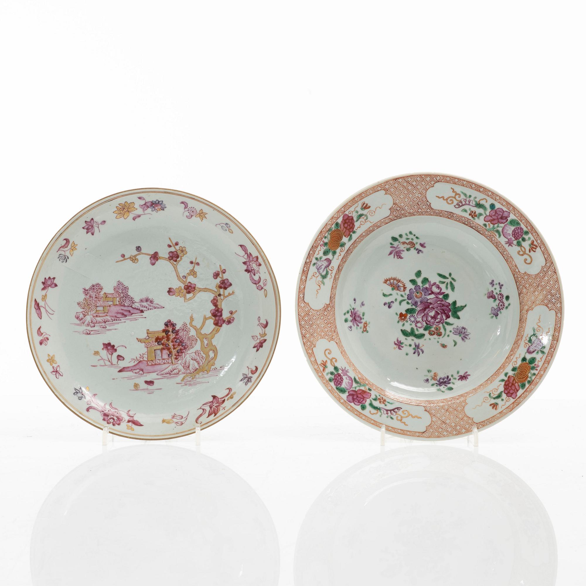 Tallrikar, 15 stycken, porslin, Kina, Qingdynastin, 1700-tal.