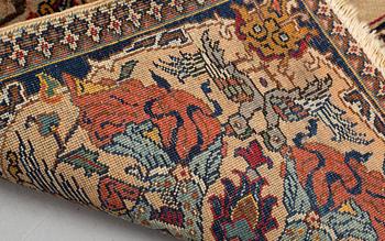 Matta, semiantik Täbris, figural, ca 198 x 142 cm.