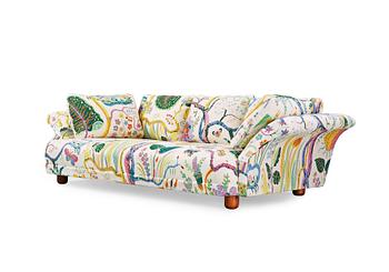 404. A Josef Frank 'Liljevalchs' sofa, Svenskt Tenn.