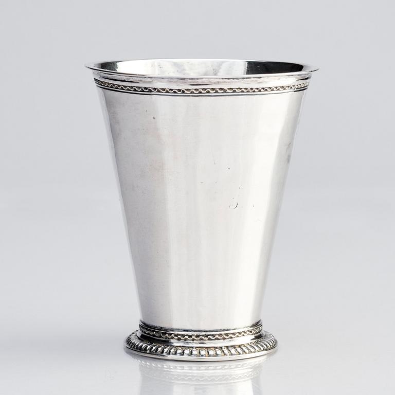 A Swedish early 18th century silver beaker, mark of Daniel Ekman, Eksjö (1696-1715 (1723)).