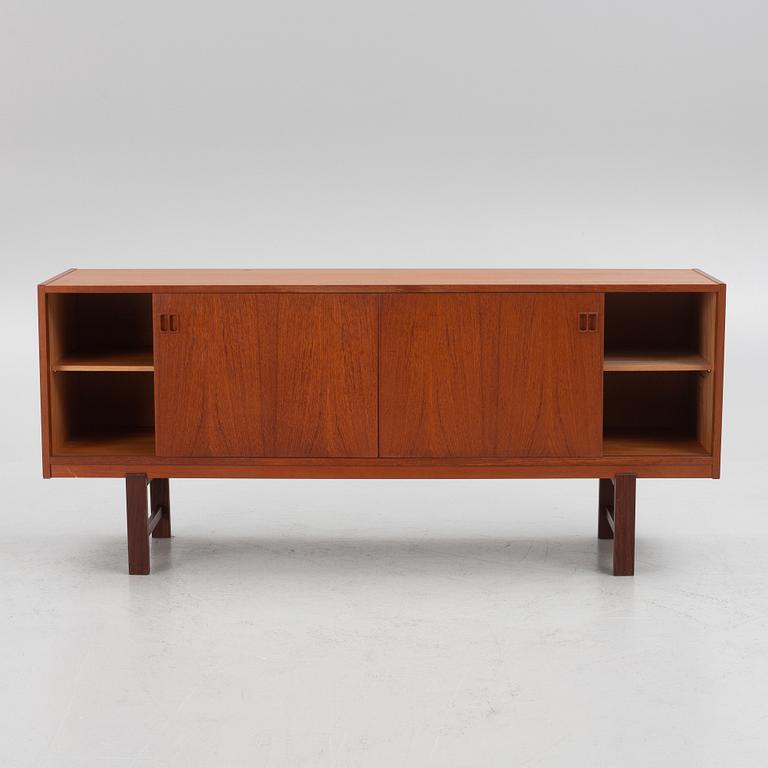 Sideboard, omkring 1900-talets mitt.