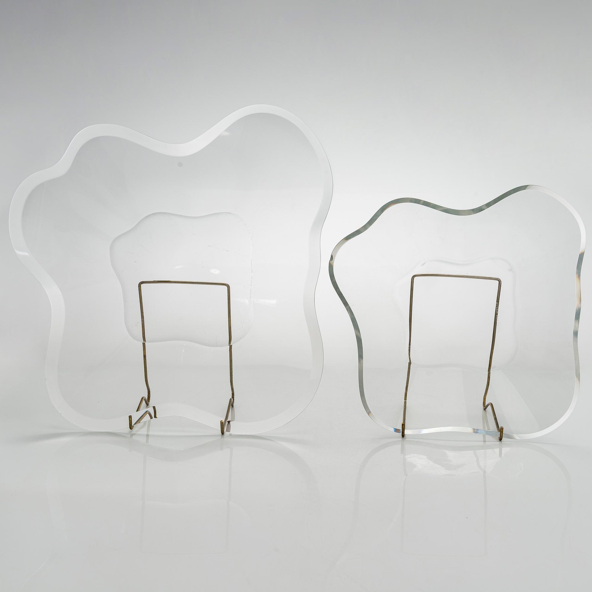 Alvar Aalto, glasskulptur, "Aalto-blomman", 4 delar, signerade Alvar Aalto och Alvar Aalto Iittala 99/1991.