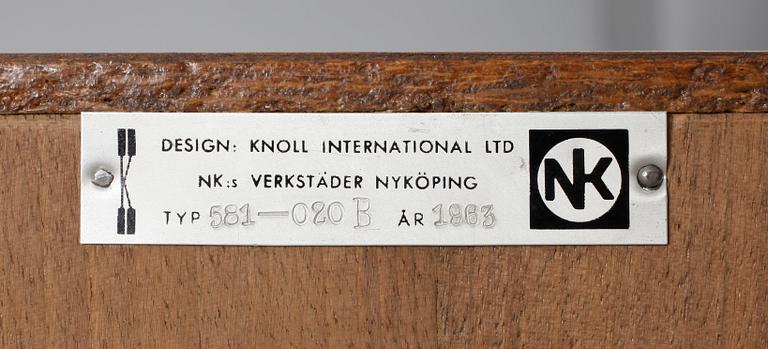 BOKHYLLOR, ett par, Florence Knoll, licenstillverkad av NKs verkstäder i Nyköping, 1960-tal.