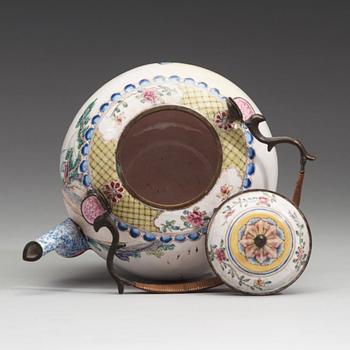 An export enamel on copper teapot with cover, Qing dynasty, 18/19th Century.
