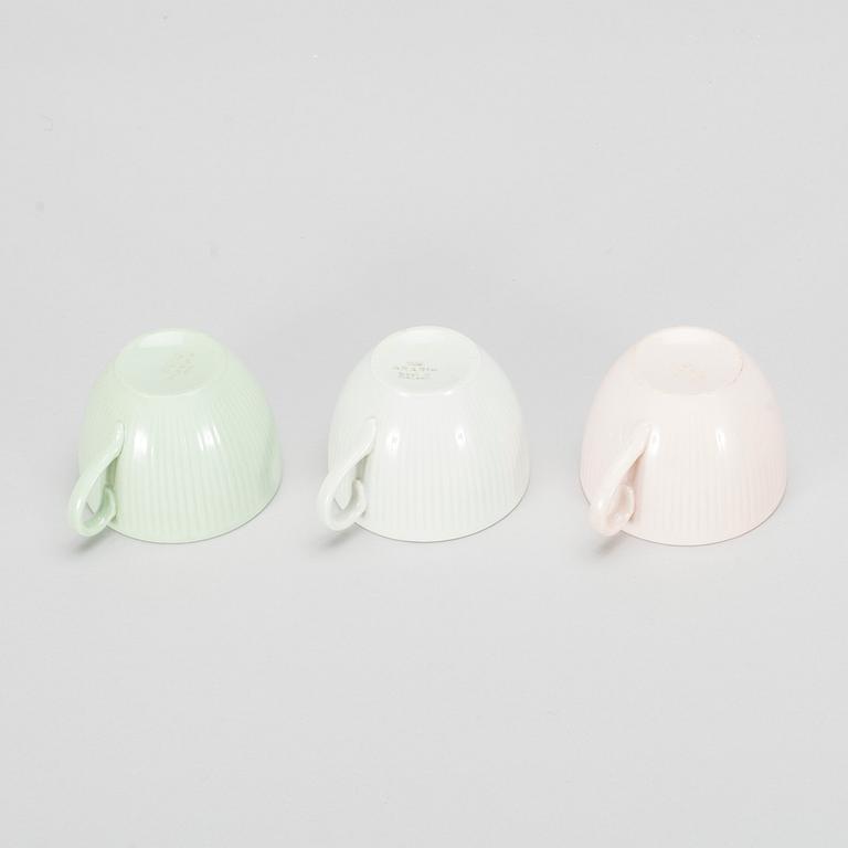 SERVISDELAR, 86 delar, "Sointu" design Kaj Franck, Arabia 1960-tal.