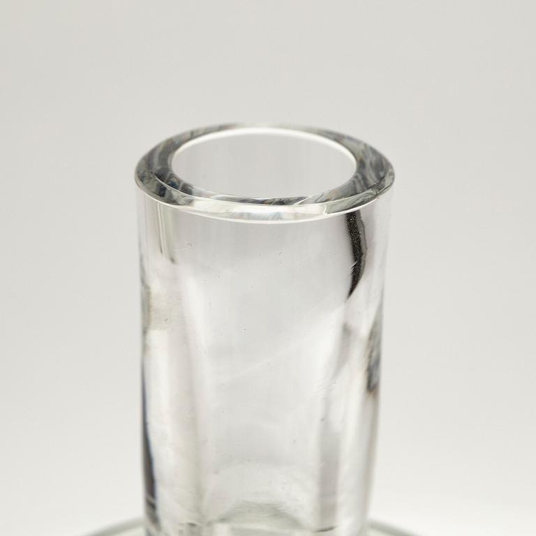 Ingeborg Lundin, Vase, "The Apple", Orrefors.