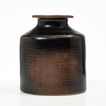Stig Lindberg, a stoneware vase, Gustavsbergs studio, Sweden 1974.