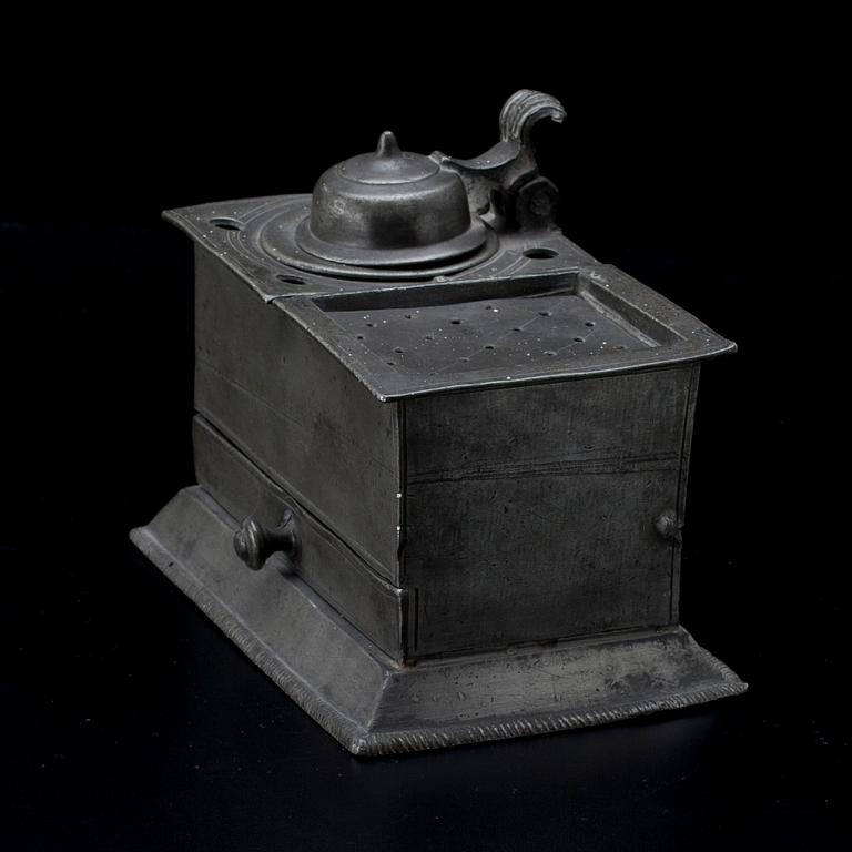 SKRIVSTÄLL, tenn, mästarstämpel M.I, Belgien/Holland 1700-talets slut.