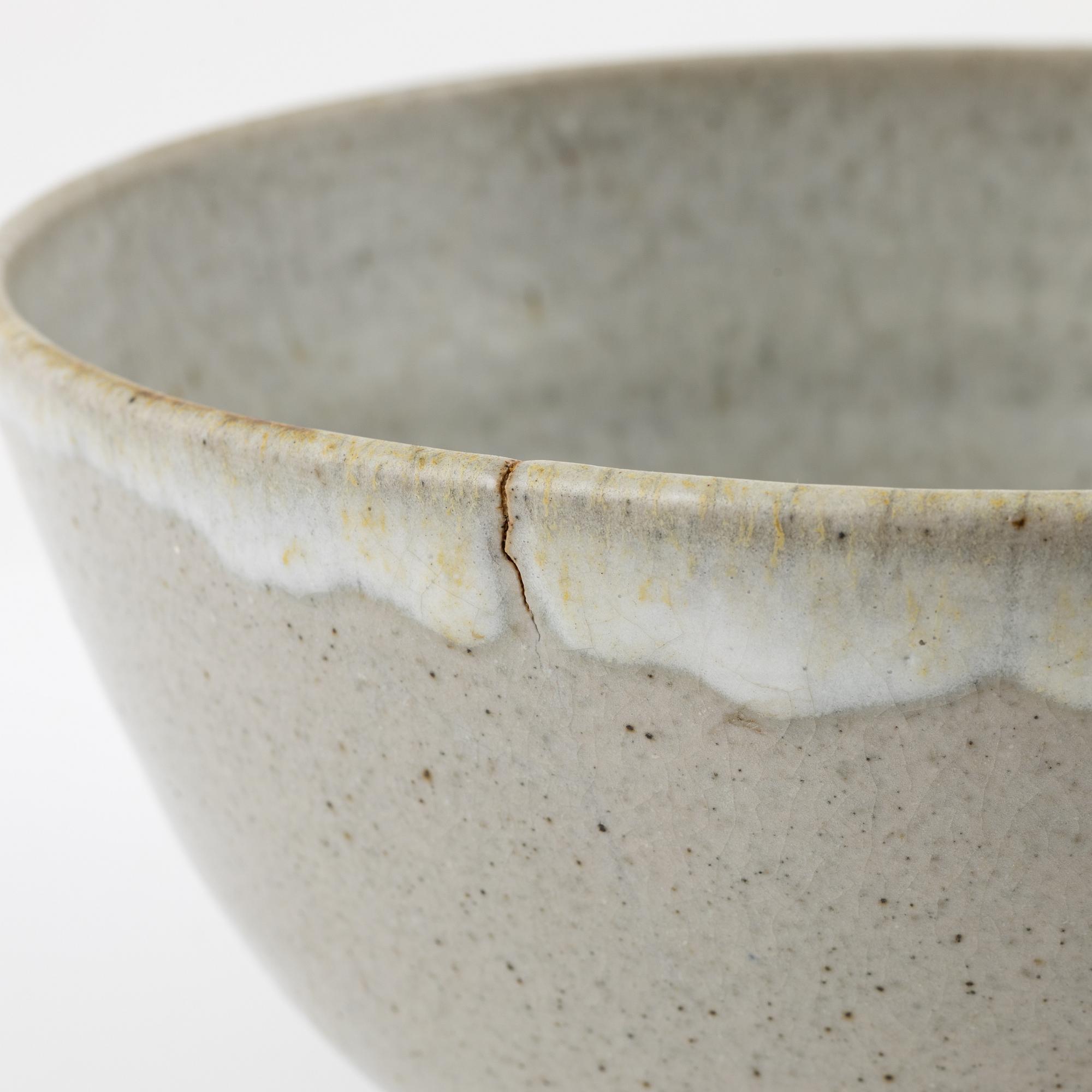 Ulla & Gustav Kraitz, a stoneware bowl, signed.