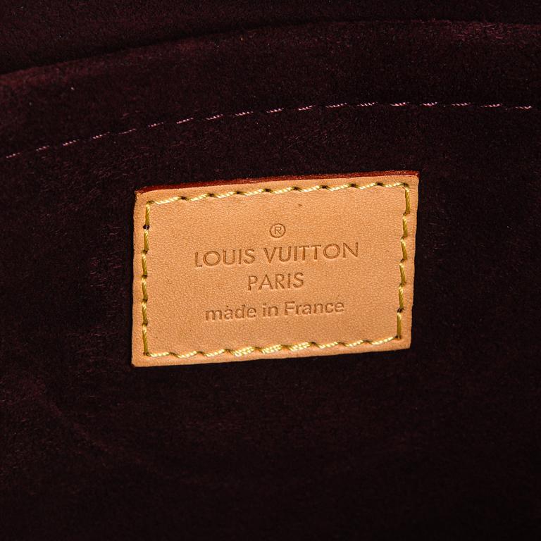 Louis Vuitton, a Monogram Canvas 'Montaigne GM' bag.