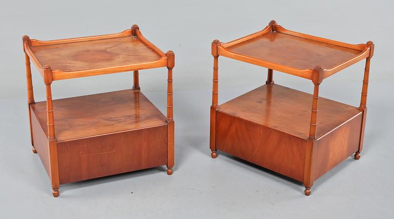 SIDOBORD, ett par, England, 1900-tal.