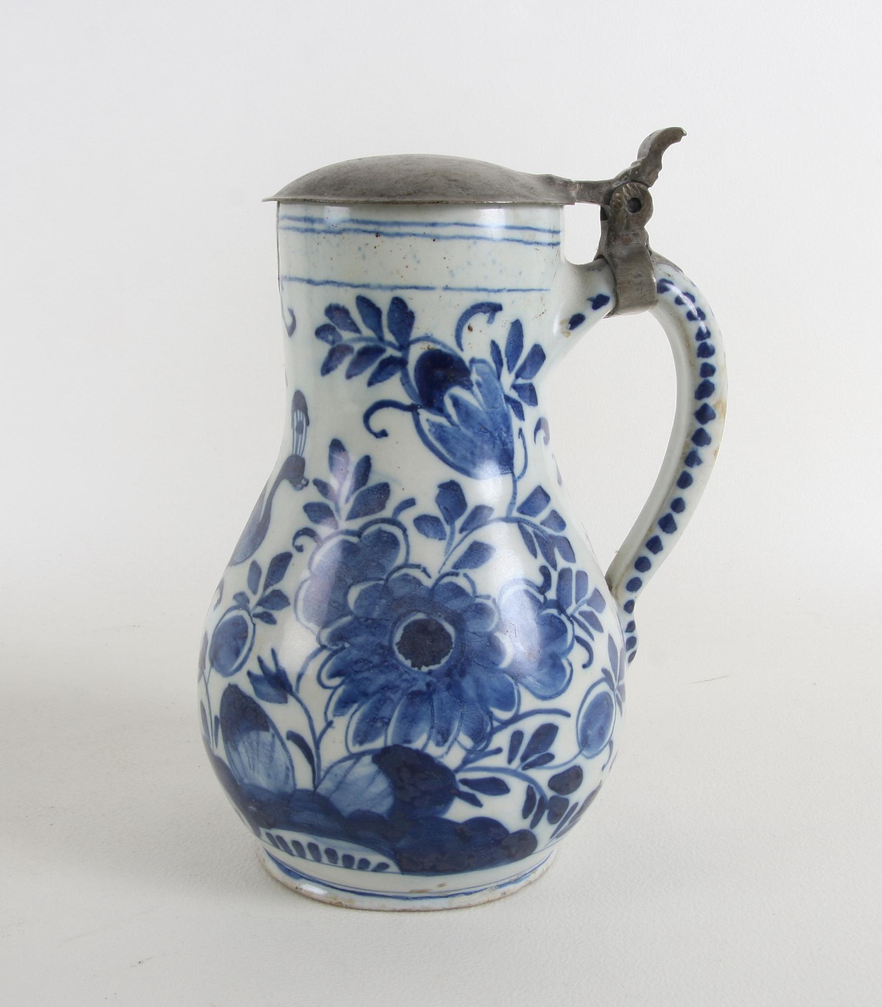 KANNA, fajans, troligen Holland 1700-tal.