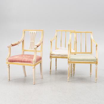 Karmstolar, 2+1 st, sengustavianska, omkring år 1800.