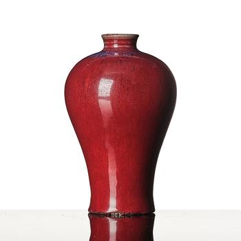 A flambé glazed meiping vase, Qing dynasty, 19th Century.