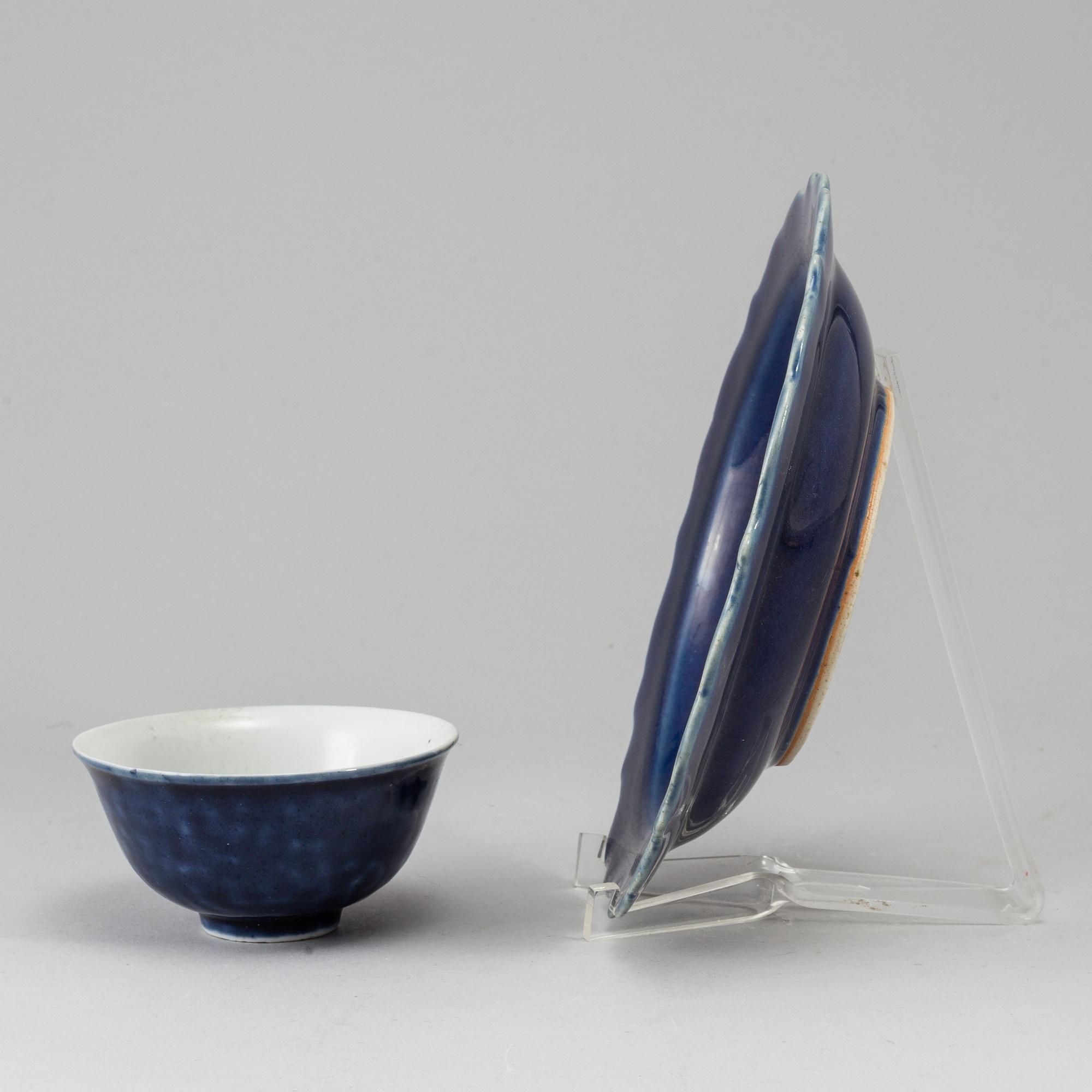 SKÅLFAT, samt SKÅL, porslin. Qingdynastin, 1800-tal.