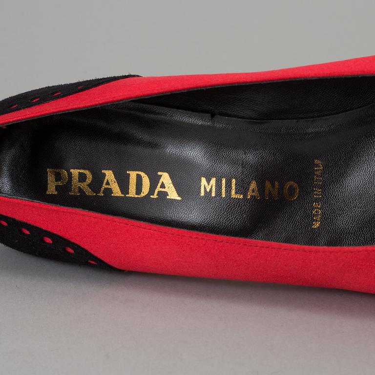 PUMPS, Prada, storlek 39.