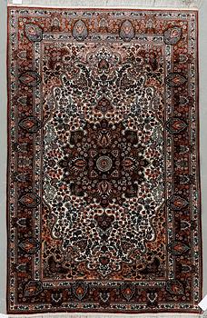 MATTA, Hereke, silke. Ca 150x95 cm.