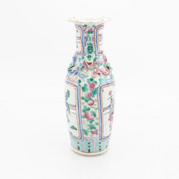 Vaser 3 st Kina 18/1900-tal porslin.