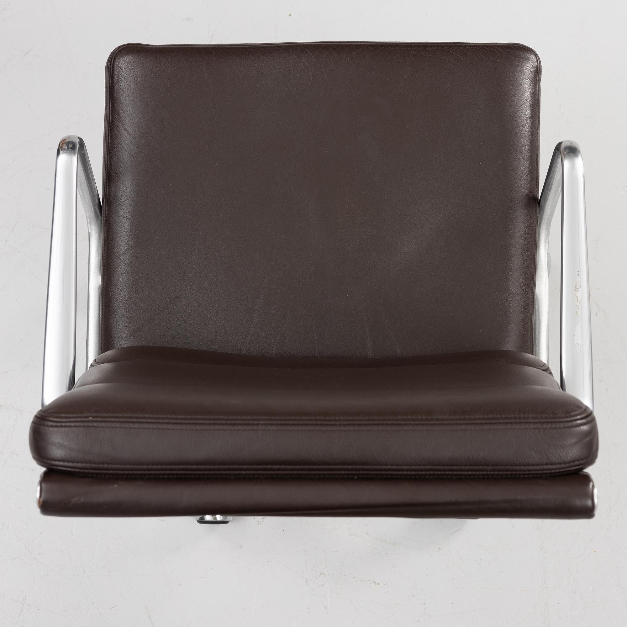 Charles & Ray Eames, kontorsstol, "Soft Pad Chair EA 219, high backrest", Herman Miller, 2000-tal.