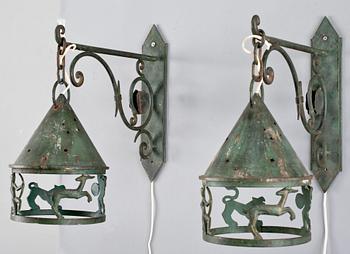 LYKTOR ett par, för väggmontage. Smidesjärn. 1920/30-tal.