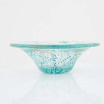 A glass bowl, Riihimäen Lasi Oy, Finland, 1945.