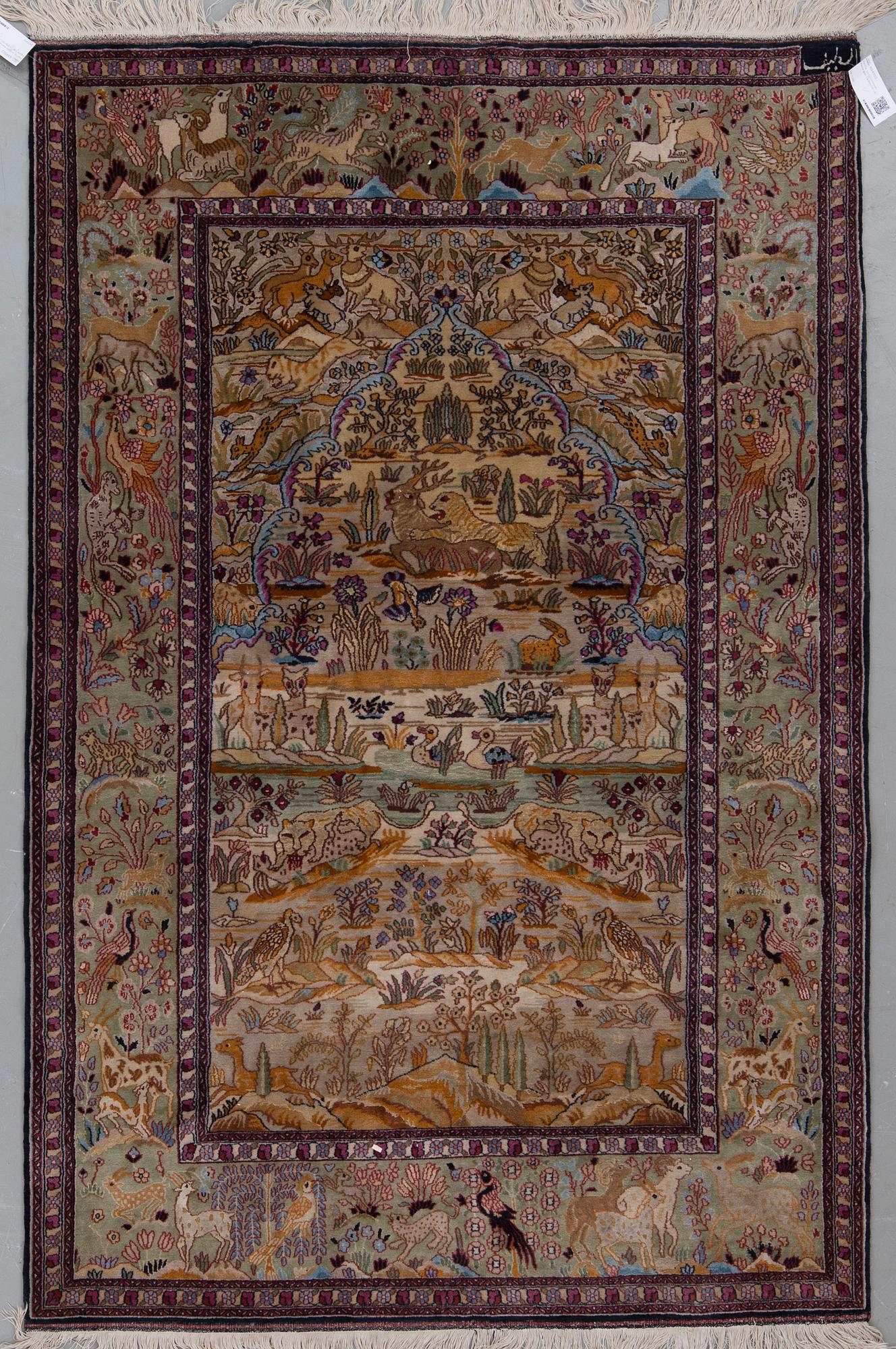 MATTA, troligen Keshan, figural. Old. Ca 188x120 cm.