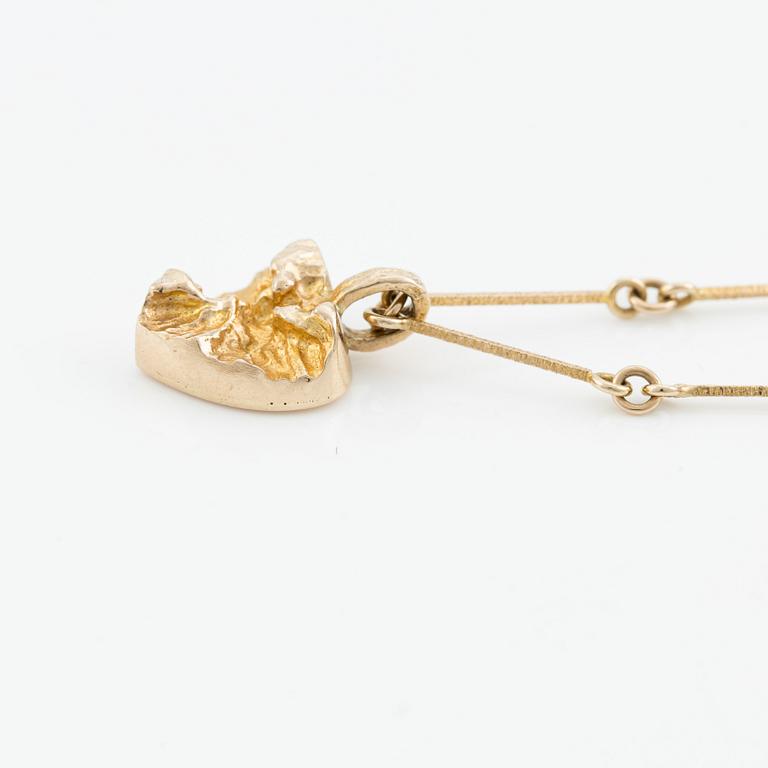 Björn Weckström, pendant "heart" with chain, 14K gold. Lapponia, 1984 and 1986.