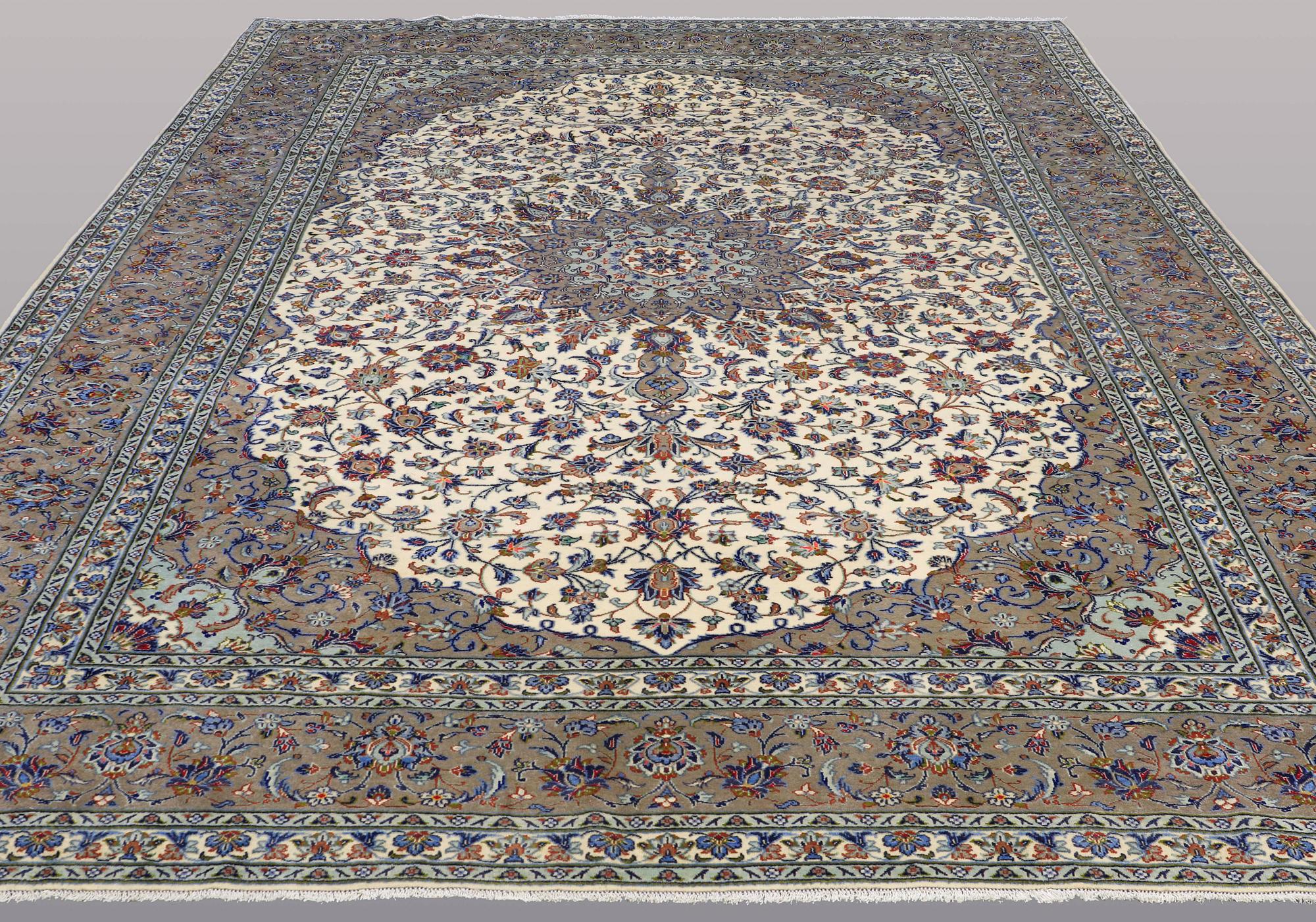 MATTA, Keshan, ca 395 x 292 cm.