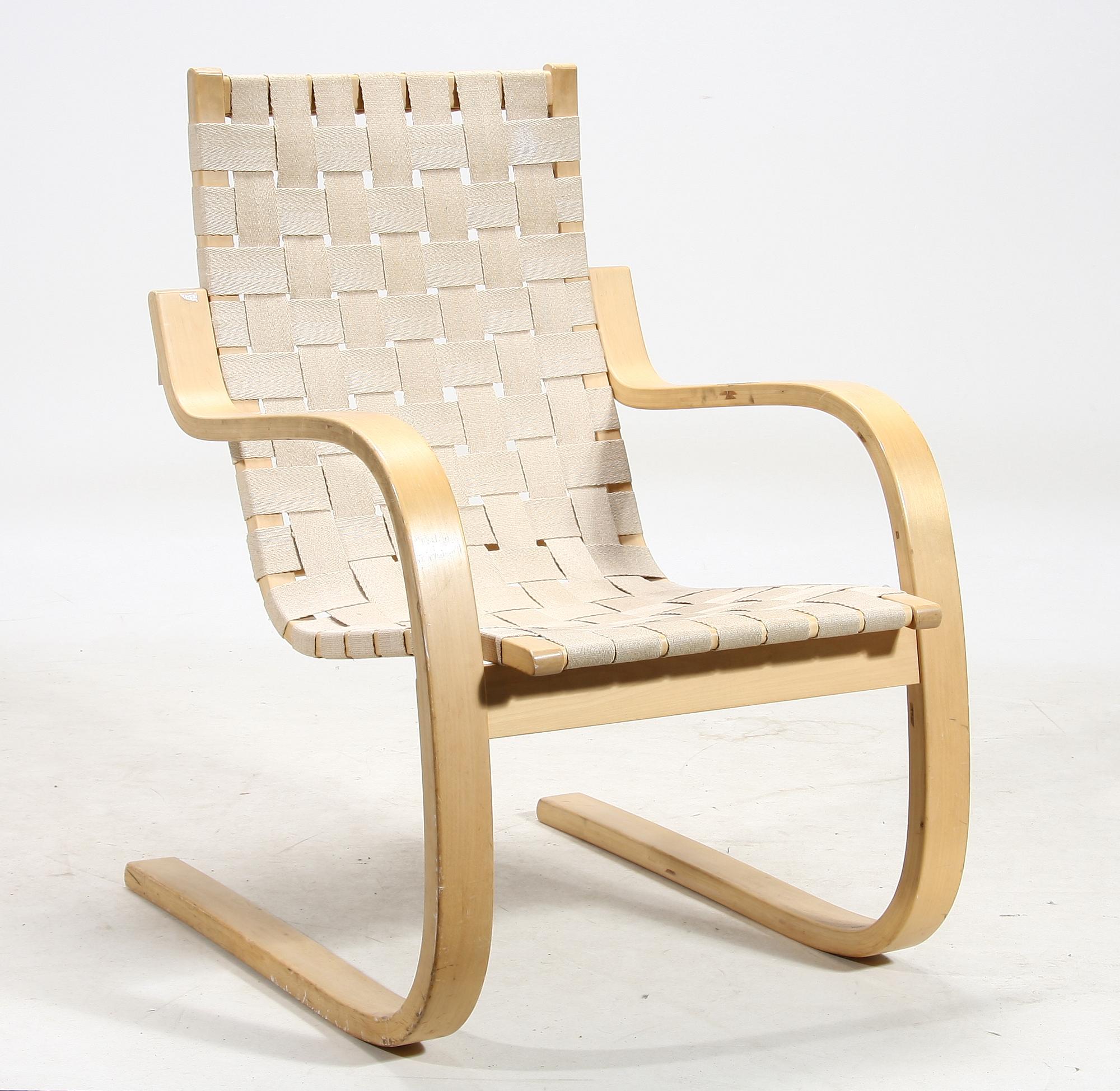 FÅTÖLJ, Alvar Aalto för Artek.