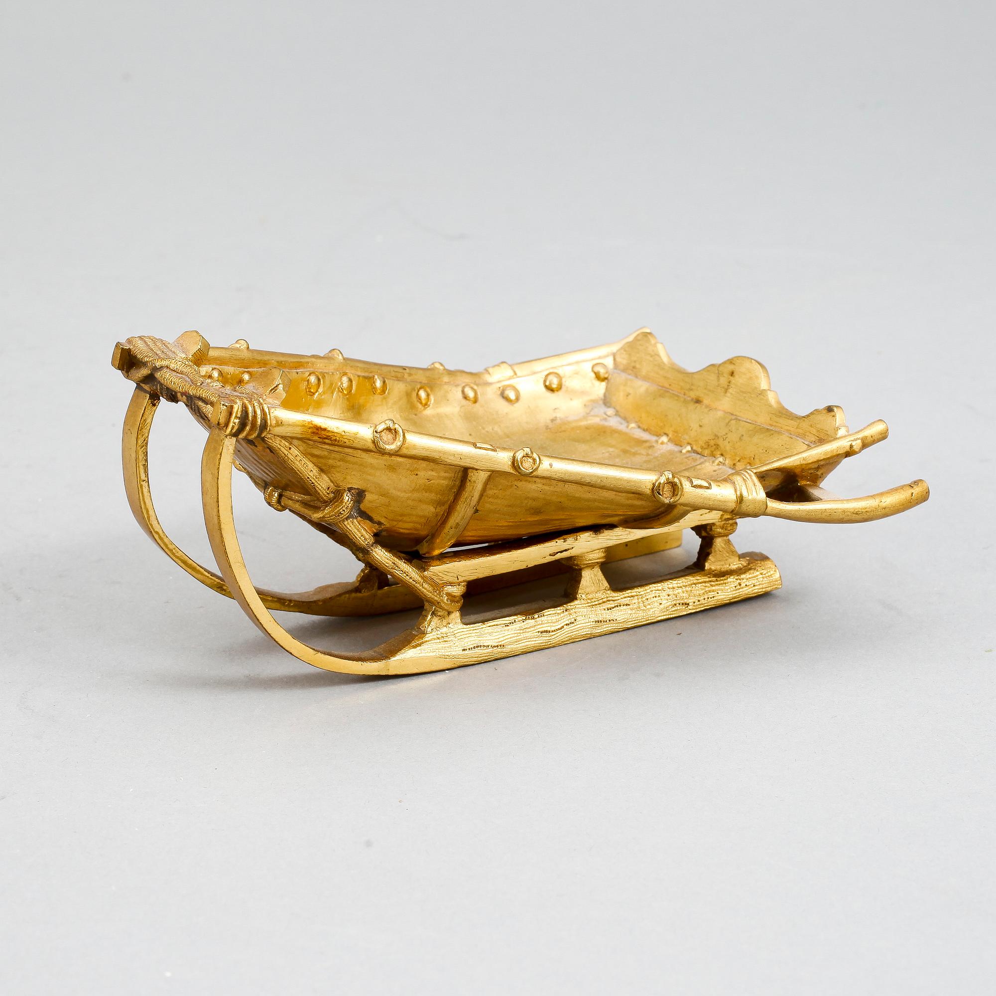 SLÄDE, brons, ostämplad, troligen Ryssland, 1900-talets första hälft.