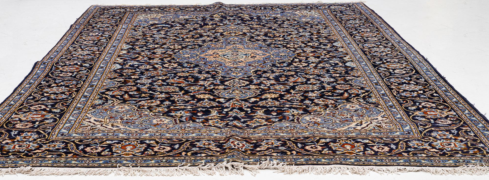 Keshan rug, approx. 370 x 255 cm.