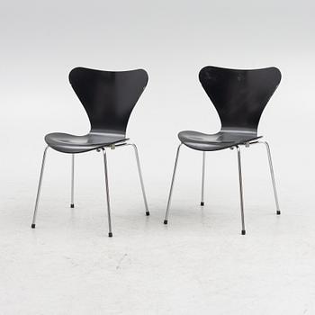 Arne Jacobsen, 6 'Serie 7' chairs, Fritz Hansen 20th century.