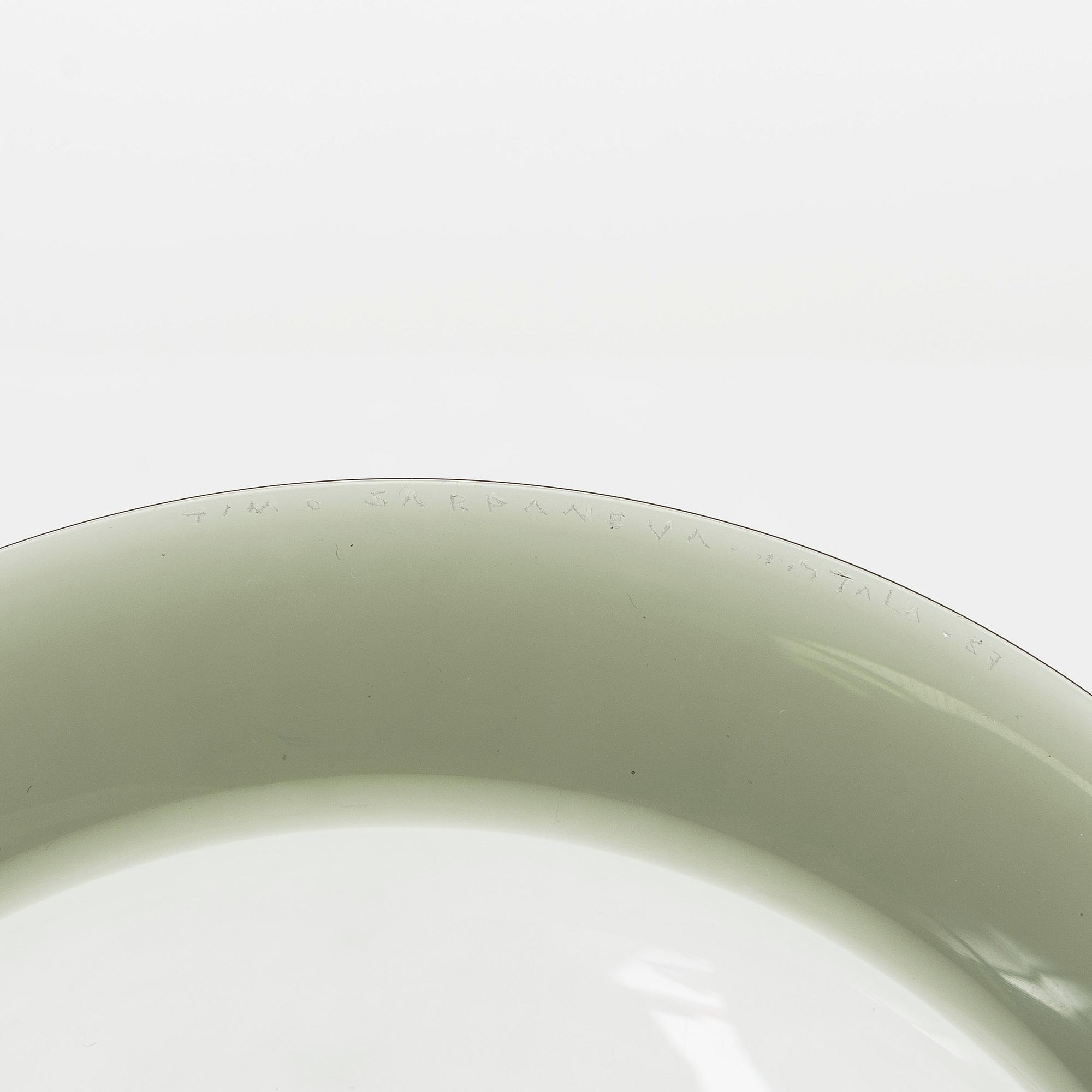 Timo Sarpaneva tallrikar, 9 st, 2 signerade Timo Sarpaneva Iittala -56 / -57.