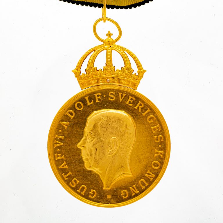 Medal, "För trohet och flit". Pro Patria, 18K gold 1969 weight 35 gram.