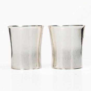 Sigurd Persson, Beakers, a pair, silver, Stockholm 1987.