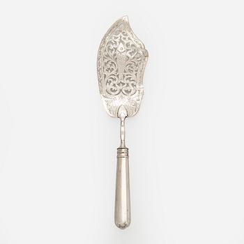 Kalaotin, hopeaa, Moskova 1865. Epäselvä mestarinleima.