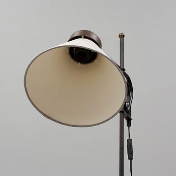 JOSEF FRANK, golvlampa modell 1840, Firma Svenskt Tenn.