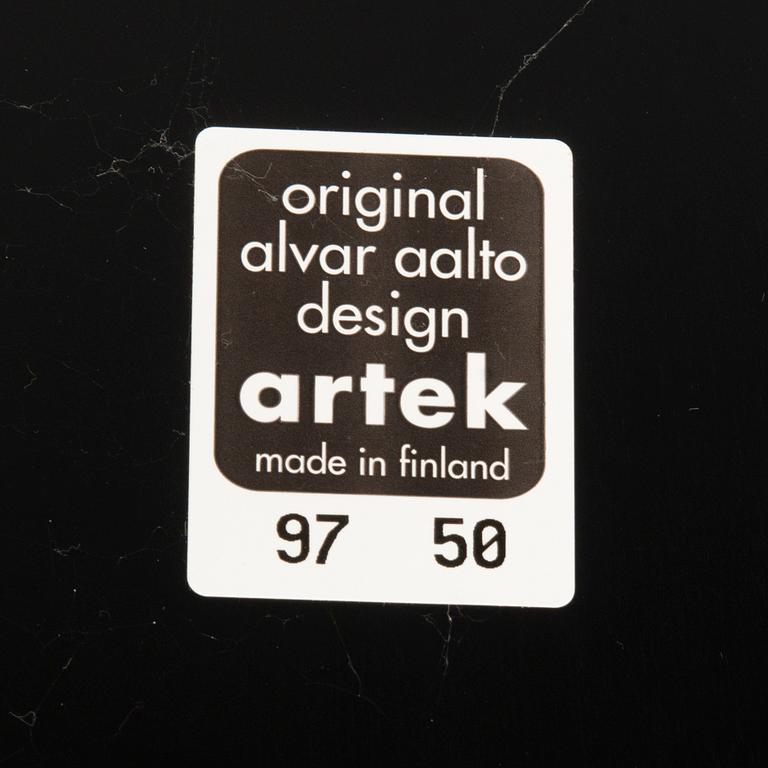 ALVAR AALTO, A '915' for Artek 1997.