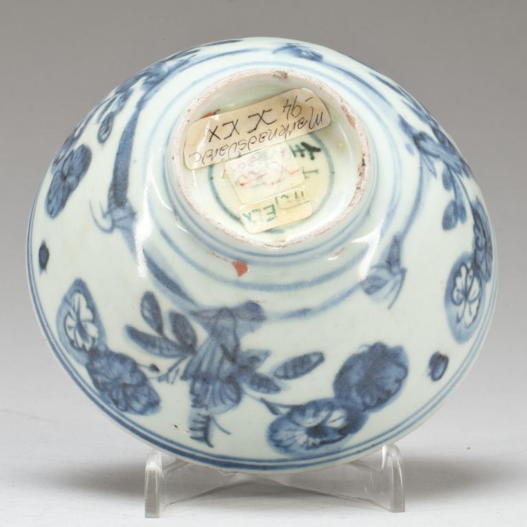 SKÅL, porslin, Kina. Ming dynasti (1368-1644).
