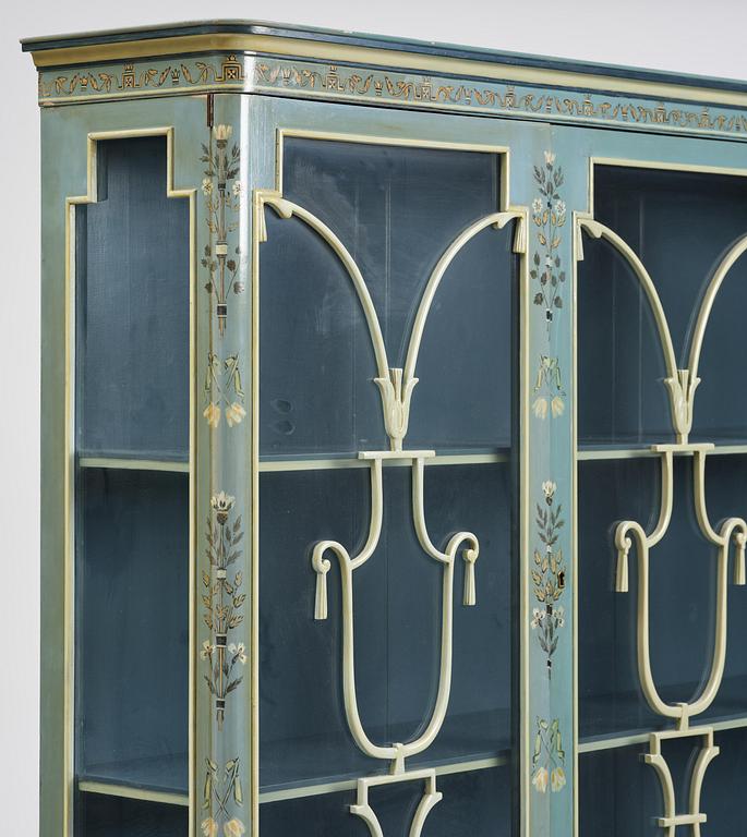 Carl Malmsten, a Swedish Grace showcase cabinet, cabinetmaker Albin Johansson, Stockholm, for Villa Kvikkjokk, 1927.